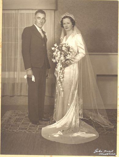 Bride and Groom - "Thel" (nee Linklater) and "Joe" Sutton, 1940