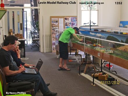 IMG_1352 Levin Model Railway Club Repair work going on