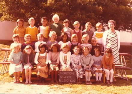 Foxton School Class Standard 1-2 1979