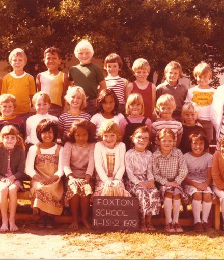 Foxton School Class Standard 1-2 1979