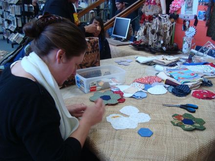 Demonstrating Patchwork at Celebrating Pasifika 3 - Resource cover image