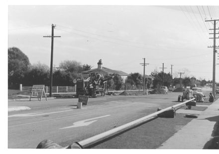 Laying Natural Gas Pipeline, Levin, 1970