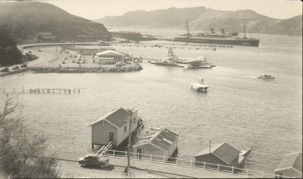Evans Bay, with Flying-boat, (11 or 14)/4/54
