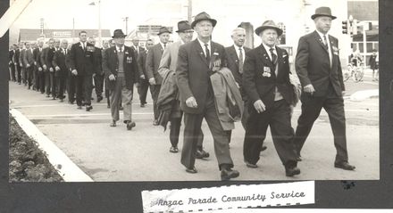 ANZAC Parade - Queen Street (crossing Oxford Street heading West) - Resource cover image