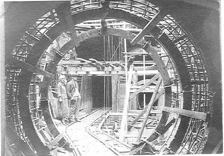 Surge chamber under construction, Mangahao, 1923