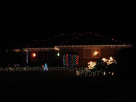Christmas Lights in Easton Way, Levin - Resource cover image