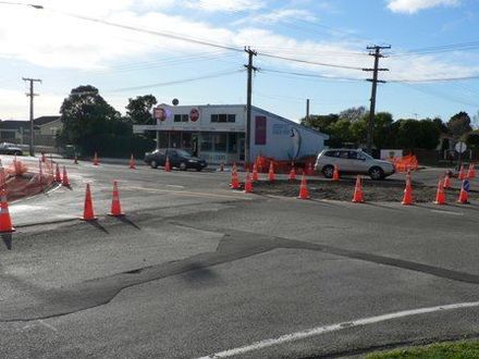 New roundabout on Queen Street East, Levin.