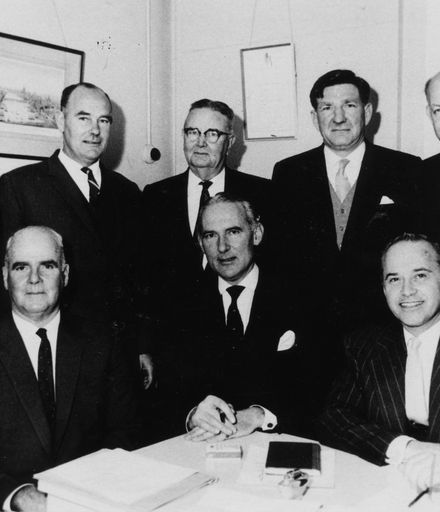 Original Board of Directors of Von Kohorn (N.Z.) Ltd., Shannon