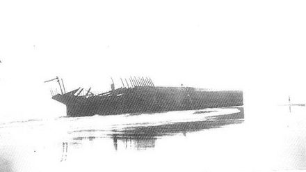 'Hydrabad' shipwreck, c 1940