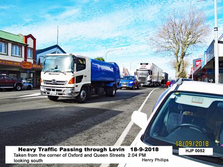 Heavy Traffic Passing through Levin 2.00 pm 18-9-2018 - Resource cover image