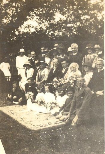 Tom and Dot's wedding. - Resource cover image