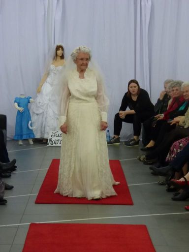 Heritage Wedding Fashion Parade - 1957 and 1980 Gloy Deadman