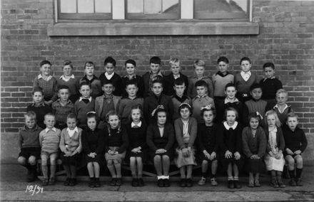 Foxton School Class 12 (?), 1951