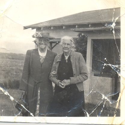 Mrs Mary Ransom and Mrs Mudford, 1949