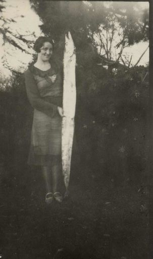 Grace McDonald & Frost-fish, 29/7/32