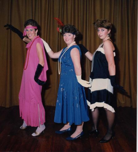 Shannon Variety Players - Three Women in 1920's Costume