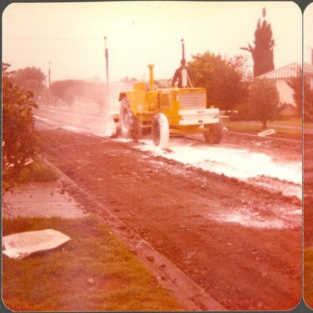 Roading reconstruction - Resource cover image