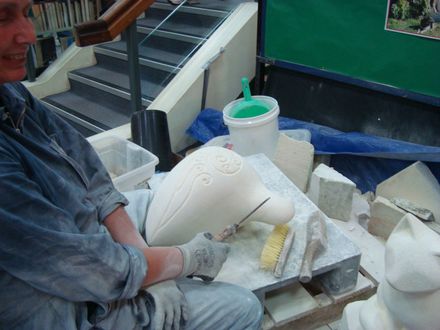 Carving pattern on bird - Resource cover image