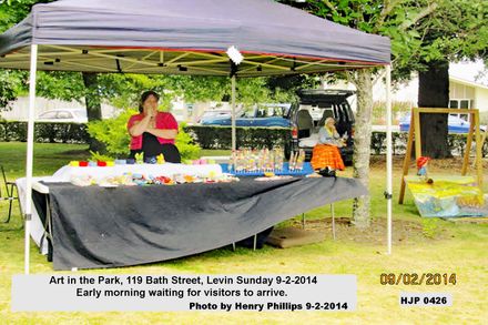 HJP 0426   Art in the Park, 119 Bath Street, Levin Sunday 9-2-2014  Early morning waiting for visitors to arrive. - Resource cover image