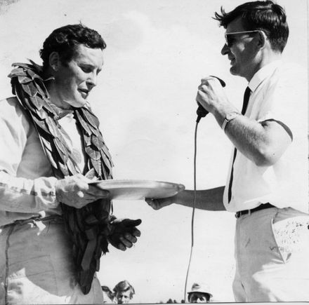 Mr McRae receives trophy from Mr Edhouse, 25 March 1968