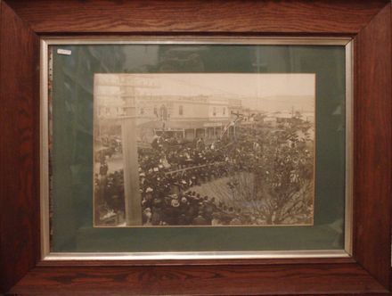 Commemoration of death of Edward VII, 1910