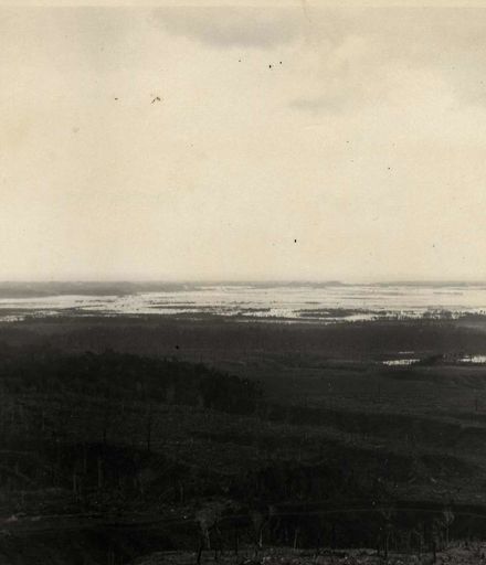 Manawatu River in Flood, 1901.