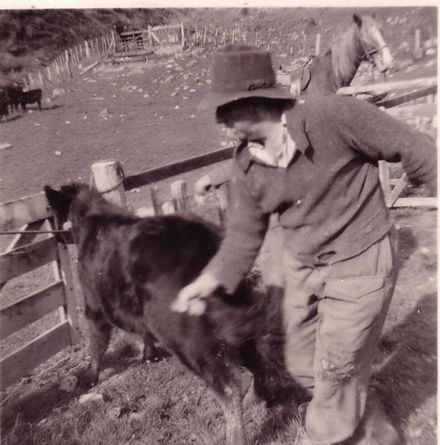 Herb Kilmister in bull pen, 1949 - 1950