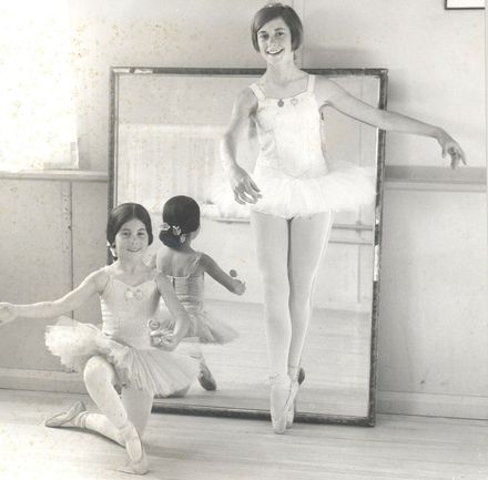 Young Dancers, Miss Bird & Miss Groeneveld, 1970 - Resource cover image