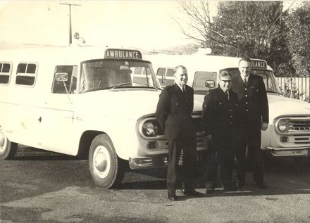 Levin's 2 ambulances & drivers, 1971 - Resource cover image