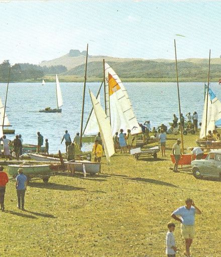 Levin, Yachts and People, Lake Horowhenua