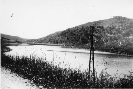 Arapeti Dam, looking north, 1925