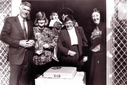 Opening of new Foxton Library, 1994