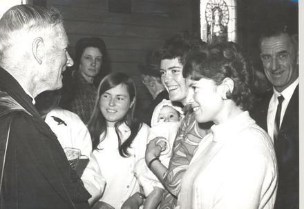 Moderator, Dr Fraser, visits St Andrew's, 1969