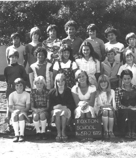 Foxton School Class Form 1-2 1979