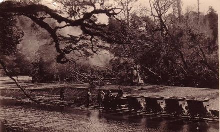 Trucking shingle above Barkers Creek, Mangahao, 11 February 1927 - Resource cover image