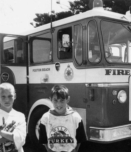 Foxton Beach Fire Appliance, 1990's