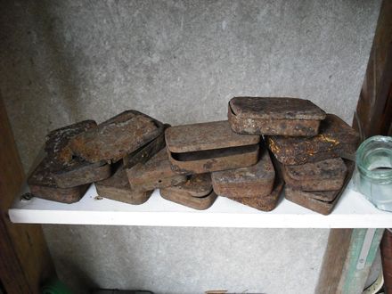 things found under moved queen street house