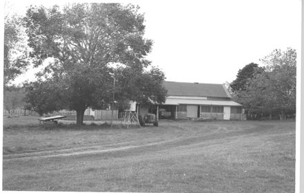 View (1 of 9) Bruce Stewart's property, Heatherlea, 1977