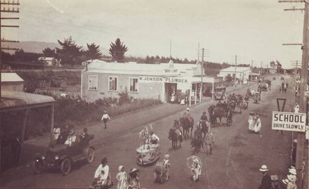 Armistice Day Peace Parade, Oxford Street, 13 Nov. 1918