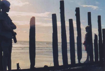 'Hydrabad' wreck on Waitarere Beach, 1971