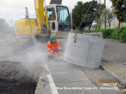 New Roundabout QueenSt - Weraroa Rd. Levin_0063 - Resource cover image