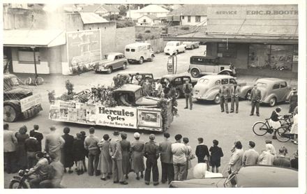 Foxton Centennial Parade 1955 - Cochran's cycle float