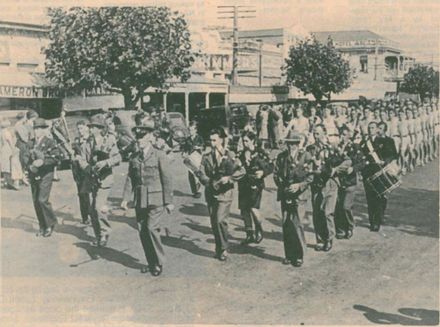 An early World War II photo of the Horowhenua Pipe Band - Resource cover image