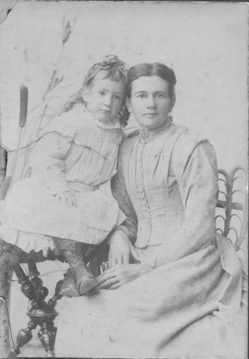 Mary Ann Ranson and daughter Hinemoa, 1891-93