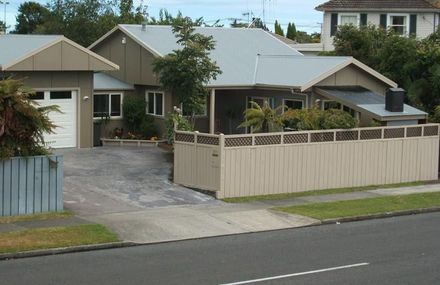 216 Bath Street, Levin - Resource cover image