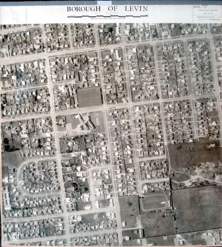 Aerial survey photograph (Levin) - Resource cover image