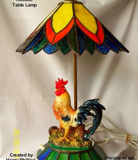 Rooster Stained glass table lamp
