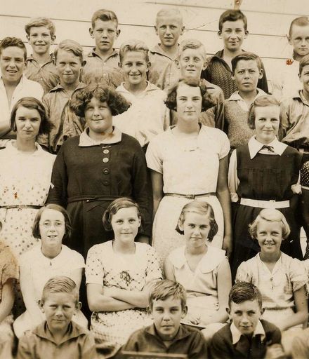 Senior class, Shannon School, 1935