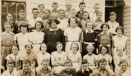 Senior class, Shannon School, 1935