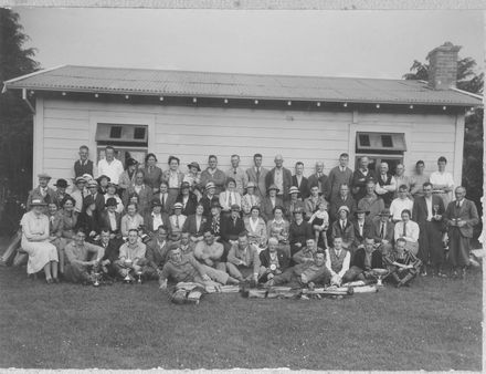 Members of Levin Golf Club, after 1916